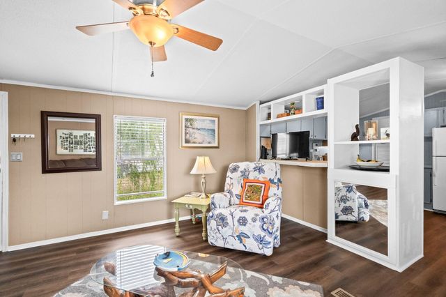 1017 Foxfire Dr., North Myrtle Beach, SC 29582