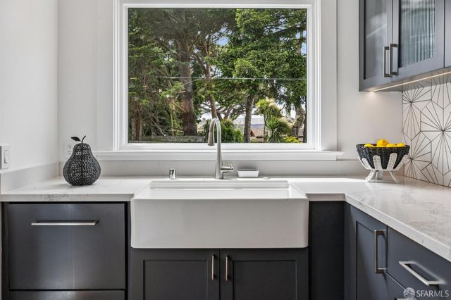 225 Ashton Avenue, San Francisco, CA 94112