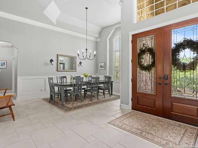 5 Westminster Ct, San Antonio, TX 78257