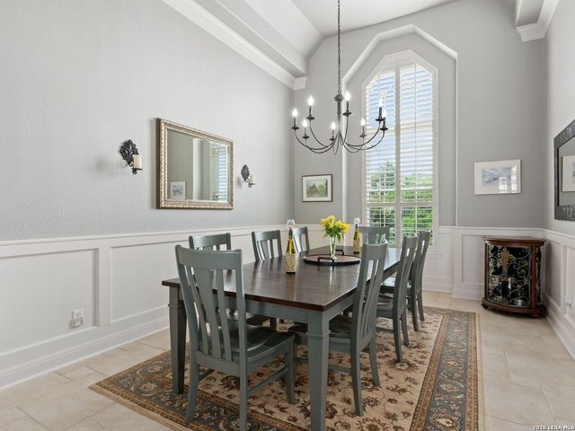 5 Westminster Ct, San Antonio, TX 78257