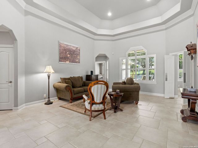 5 Westminster Ct, San Antonio, TX 78257