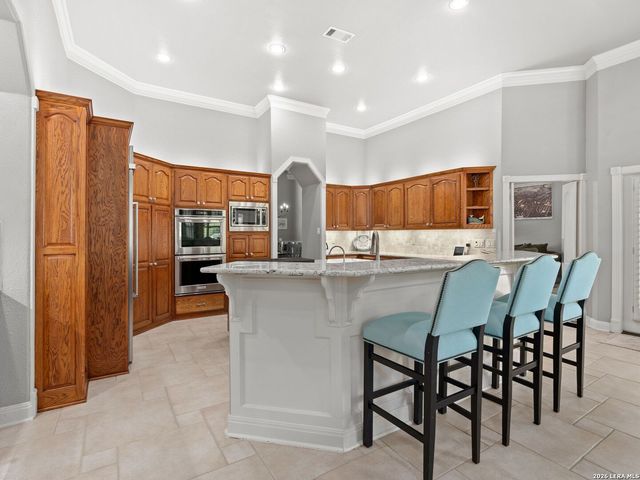 5 Westminster Ct, San Antonio, TX 78257