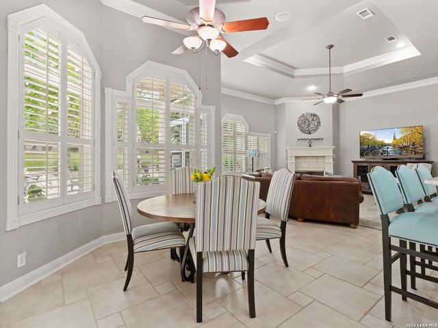 5 Westminster Ct, San Antonio, TX 78257