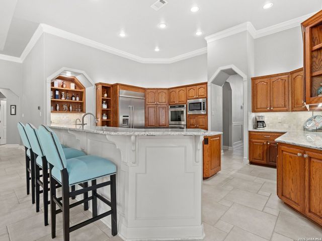 5 Westminster Ct, San Antonio, TX 78257