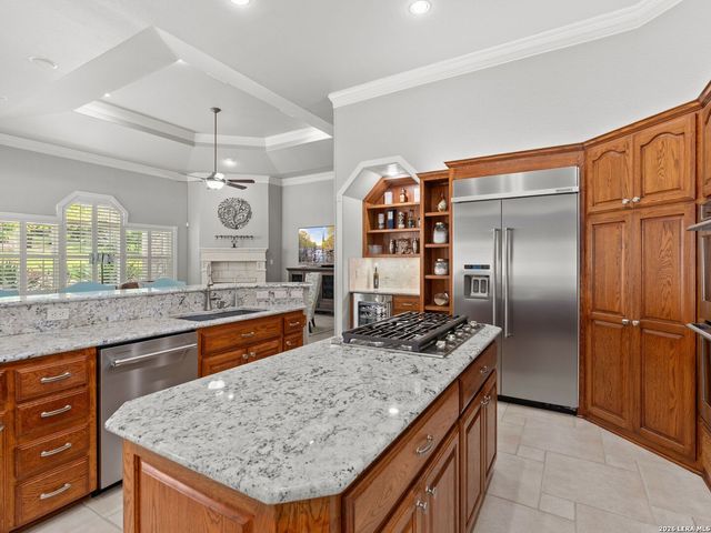 5 Westminster Ct, San Antonio, TX 78257