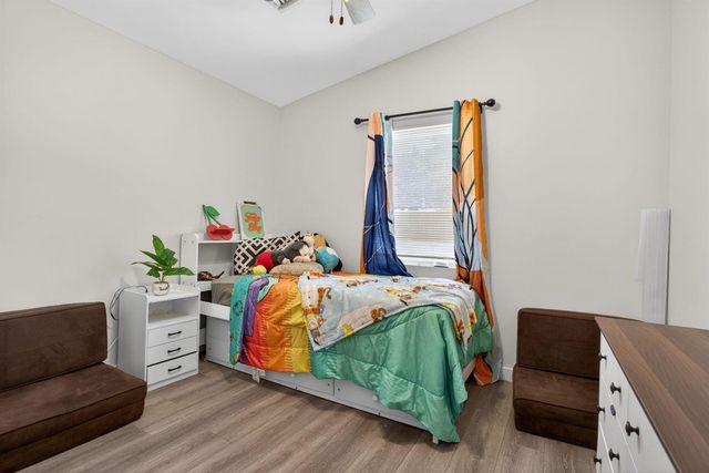 700 NW 17th Terrace, Pompano Beach, FL 33069