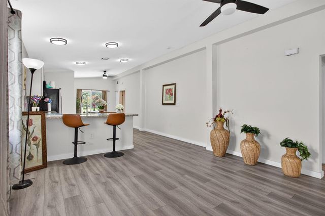 700 NW 17th Terrace, Pompano Beach, FL 33069