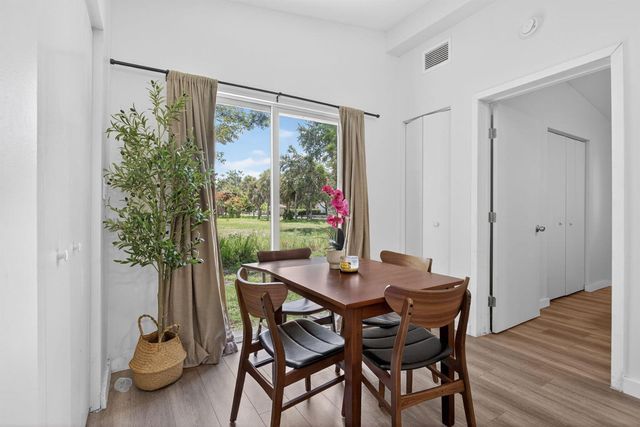 700 NW 17th Terrace, Pompano Beach, FL 33069