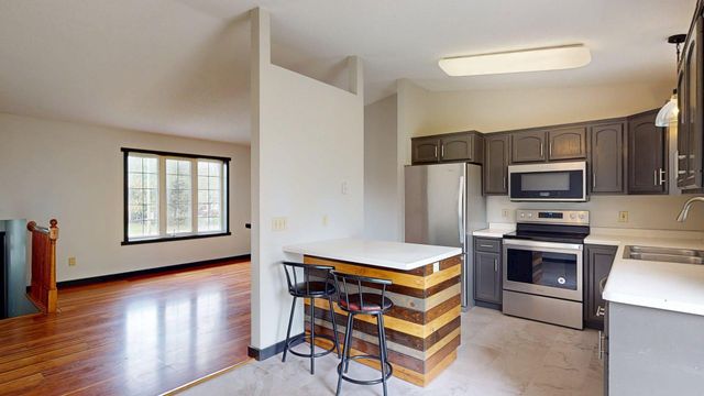 101 9th Avenue NE, Dodge Center, MN 55927