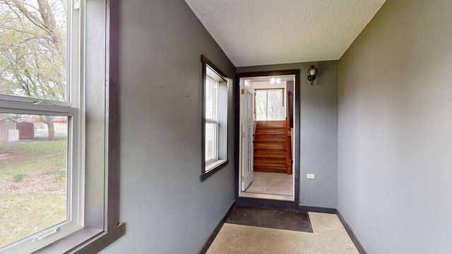101 9th Avenue NE, Dodge Center, MN 55927