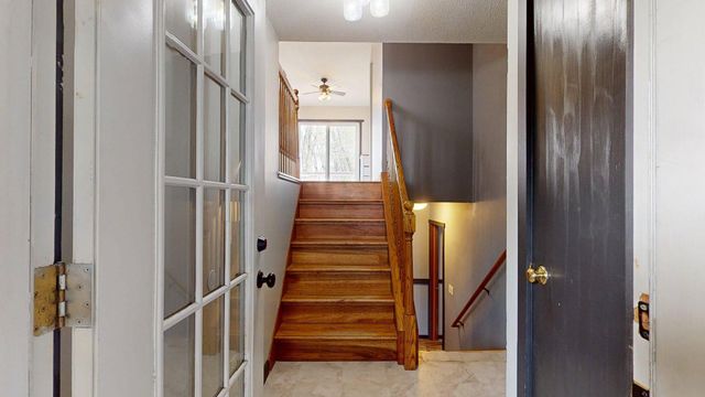101 9th Avenue NE, Dodge Center, MN 55927