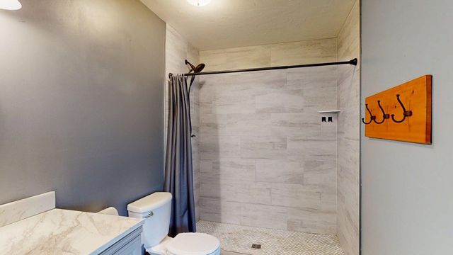 101 9th Avenue NE, Dodge Center, MN 55927