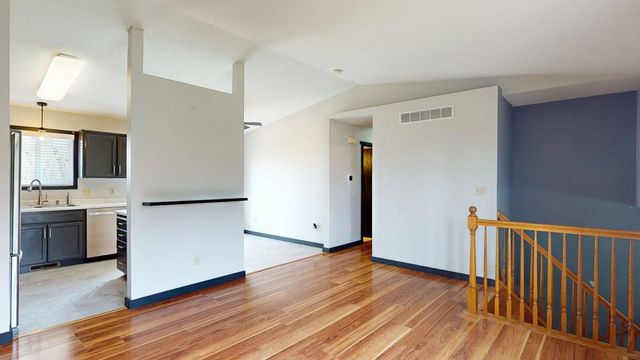 101 9th Avenue NE, Dodge Center, MN 55927