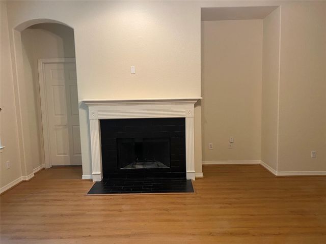 6018 Sugar Bush Drive, Magnolia, TX 77354