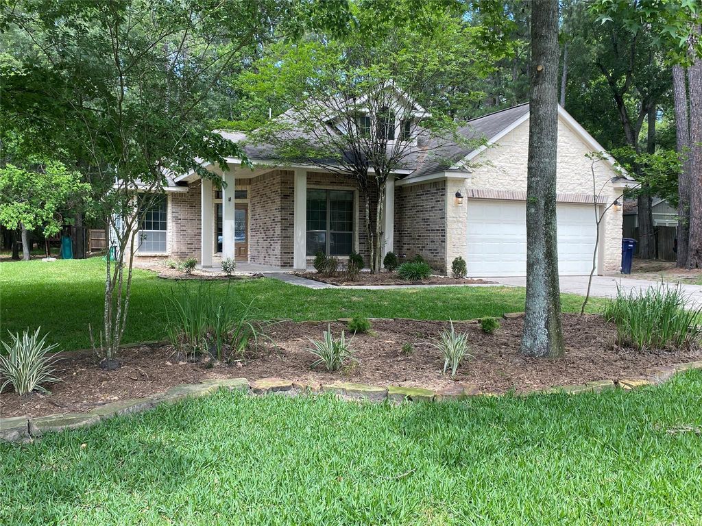 6018 Sugar Bush Drive, Magnolia, TX 77354
