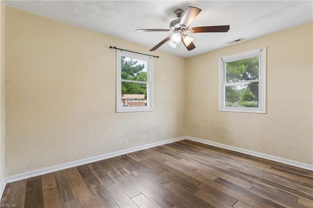 2916 Berkley AVE, Chesapeake, VA 23325