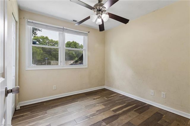 2916 Berkley AVE, Chesapeake, VA 23325