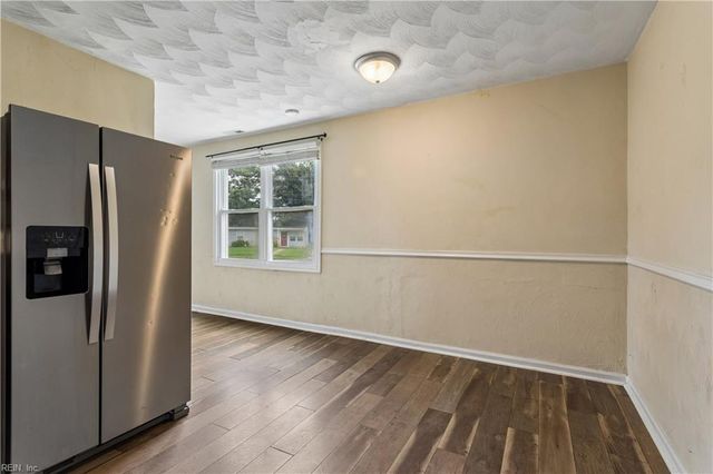 2916 Berkley AVE, Chesapeake, VA 23325