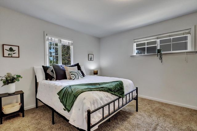 13207 Ridge Rd, Grass Valley, CA 95945