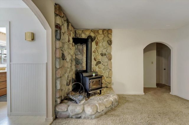 13207 Ridge Rd, Grass Valley, CA 95945