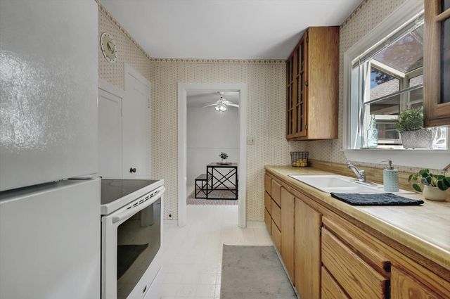 13207 Ridge Rd, Grass Valley, CA 95945