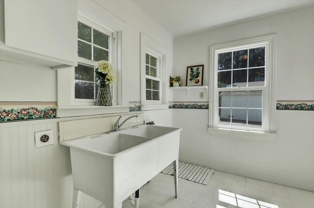 13207 Ridge Rd, Grass Valley, CA 95945