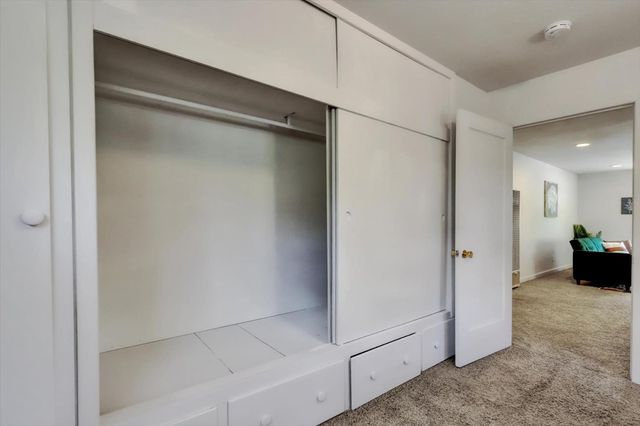 13207 Ridge Rd, Grass Valley, CA 95945