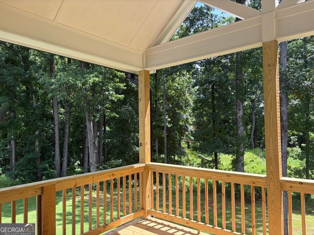 130 Mountain Creek Lane, Maysville, GA 30558