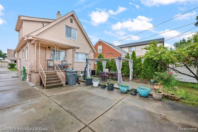 5908 Williamson Street, Dearborn, MI 48126