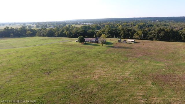 7434 N 217 Highway, Charleston, AR 72933