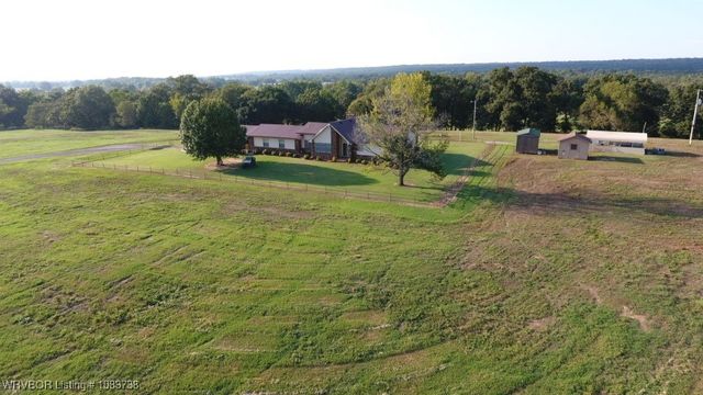 7434 N 217 Highway, Charleston, AR 72933