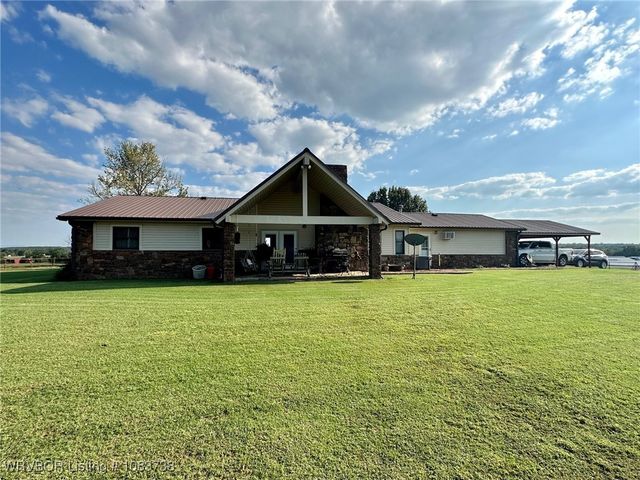 7434 N 217 Highway, Charleston, AR 72933