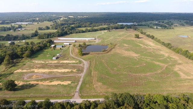 7434 N 217 Highway, Charleston, AR 72933