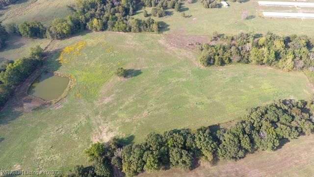 7434 N 217 Highway, Charleston, AR 72933