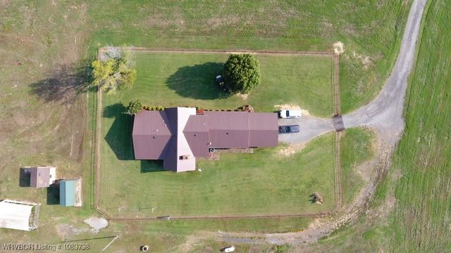 7434 N 217 Highway, Charleston, AR 72933