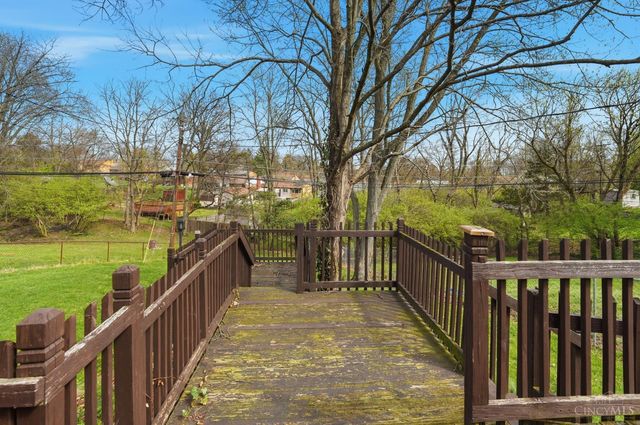 250 Greenwell Avenue, Delhi Twp, OH 45238