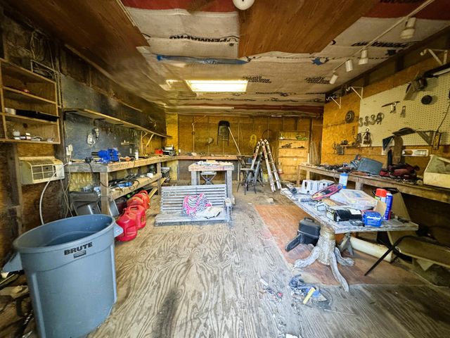 181 Dove Ln, Leesville, LA 71446