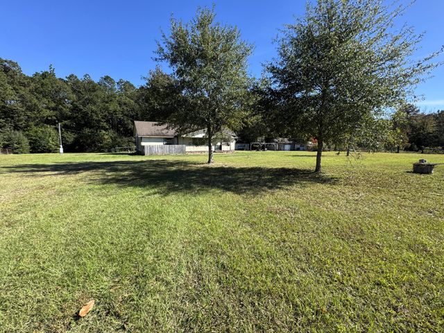 181 Dove Ln, Leesville, LA 71446