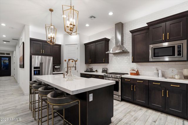 21514 N 58TH Street, Phoenix, AZ 85054