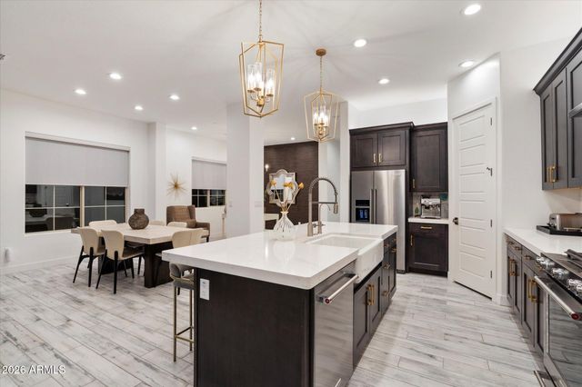 21514 N 58TH Street, Phoenix, AZ 85054