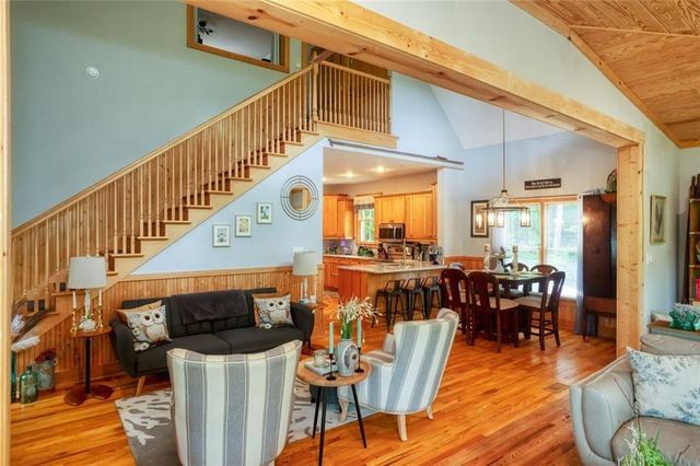 190 Raintree Court, Demorest, GA 30535