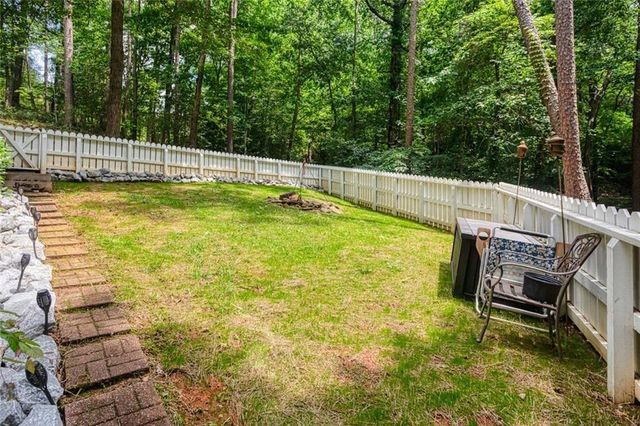 190 Raintree Court, Demorest, GA 30535