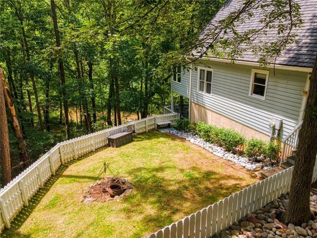 190 Raintree Court, Demorest, GA 30535