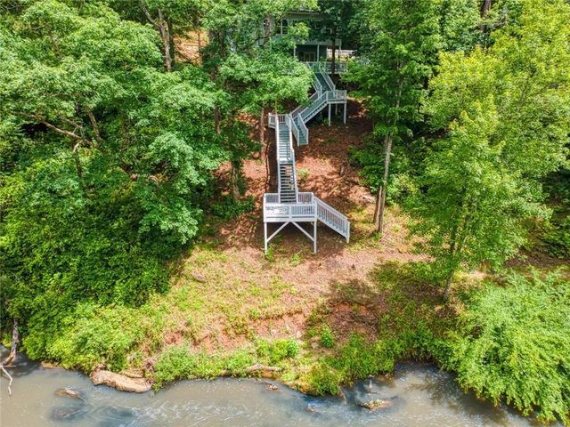 190 Raintree Court, Demorest, GA 30535