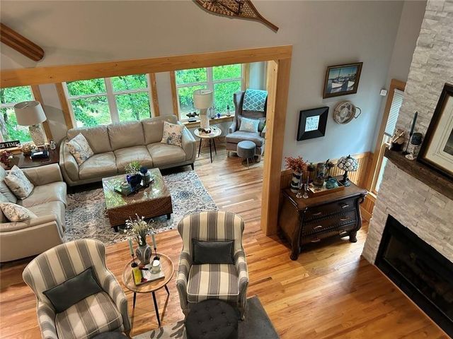 190 Raintree Court, Demorest, GA 30535