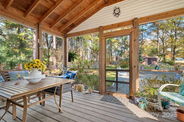 2024 S Point Road, Belmont, NC 28012