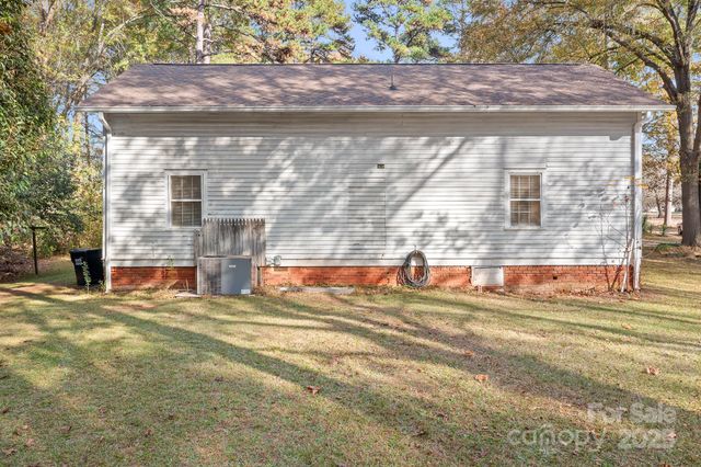 2024 S Point Road, Belmont, NC 28012