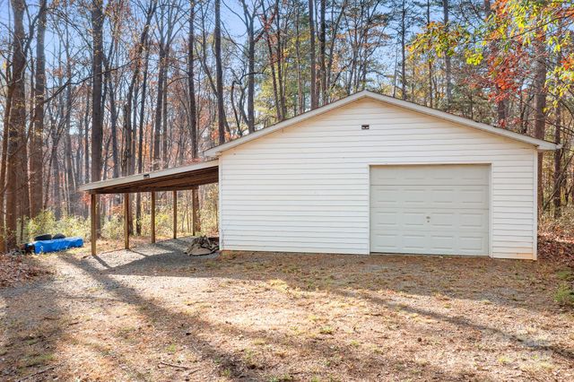 2024 S Point Road, Belmont, NC 28012