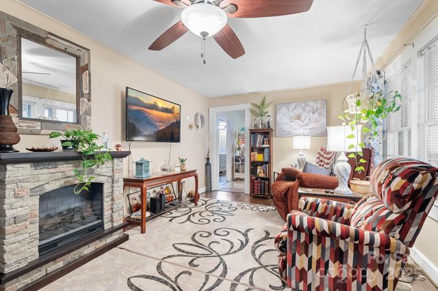 2024 S Point Road, Belmont, NC 28012