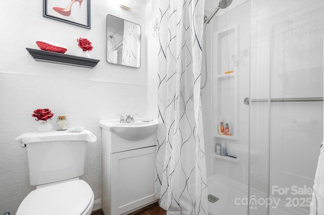 2024 S Point Road, Belmont, NC 28012